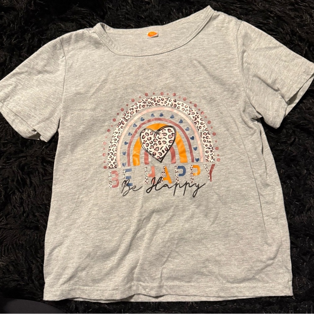 Kids Gray T-Shirt with Rainbow and Heart Design